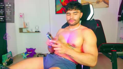 JordanRossie online show from January 7, 10:15 pm