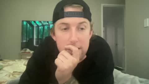 jorddiickzilla online show from June 25, 4:37 am