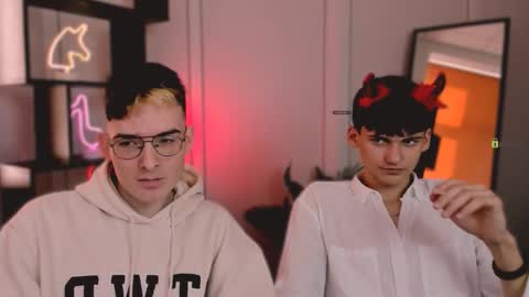 Snapshot of jordi_ser chatting on October 21, 8:39 am jordi_ser online show from October 21, 8:39 am