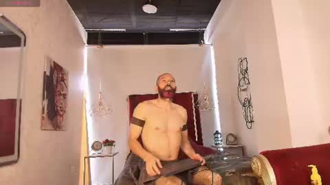 jorgeperezz online show from July 1, 1:34 pm