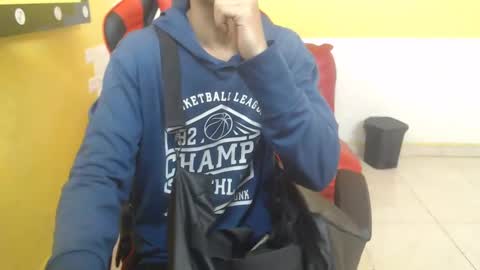 jose_sexycumm online show from December 8, 7:11 pm