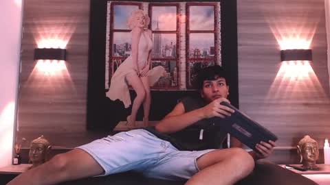 Joseph Gonzalez online show from February 3, 7:41 pm