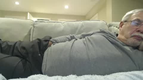 josephgr2021 online show from February 18, 2:05 am