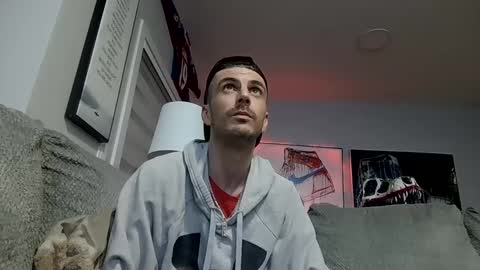 josh780edm online show from February 25, 10:26 am