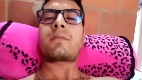 joshuabrand48 online show from September 30, 1:58 pm