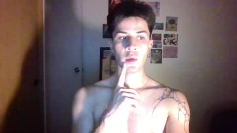 jotarojas1 online show from January 14, 2:08 am