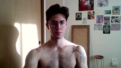 jotarojas1 online show from December 9, 10:15 pm