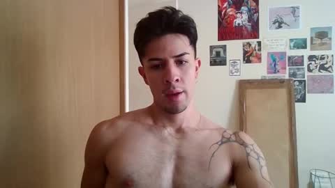 jotarojas1 online show from March 11, 8:20 pm