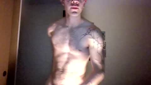 jotarojas1 online show from December 8, 6:22 am