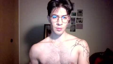 jotarojas1 online show from December 9, 4:01 am