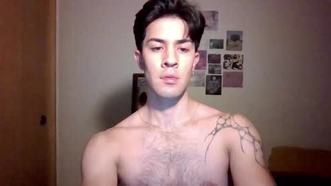 jotarojas1 online show from December 19, 3:40 am