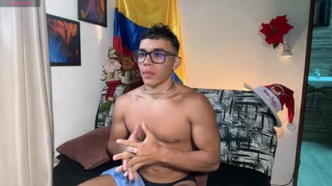 Im Jouliano online show from December 5, 9:22 pm