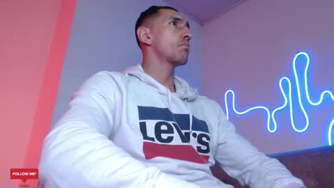  JOYLOPEZFIT online show from December 24, 1:17 pm