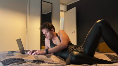 JoyBoy online show from December 28, 10:47 am