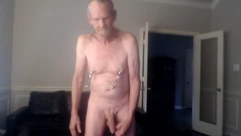 jtull52 online show from July 15, 7:42 pm