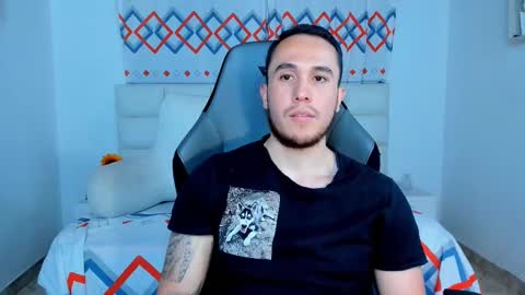 Snapshot of juan__jimenez chatting on December 15, 11:42 pm Juan online show from December 15, 11:42 pm