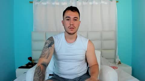 Snapshot of juan__jimenez chatting on September 13, 8:21 pm Juan online show from September 13, 8:21 pm