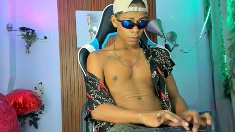 Snapshot of juan_contreras7 chatting on September 18, 11:56 am juan_contreras7 online show from September 18, 11:56 am