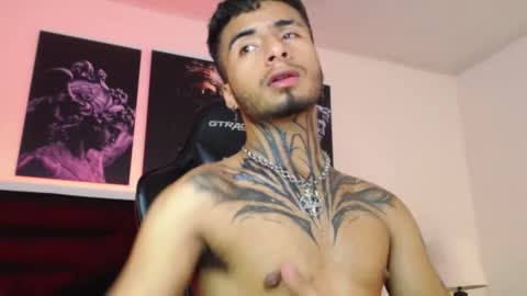 juancamilo66_ online show from February 19, 6:00 am