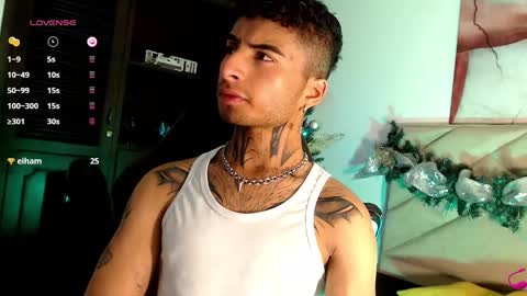 juancamilo66_ online show from December 21, 6:41 am