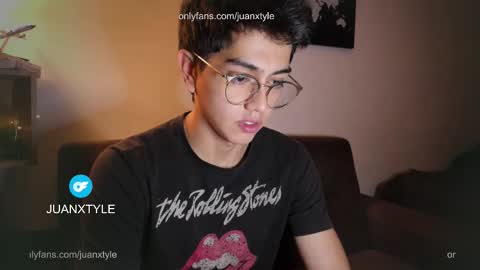 . online show from November 19, 3:06 am