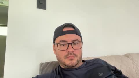 juanchom online show from October 22, 2:32 pm