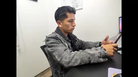 juanda9811 online show from November 12, 5:02 am