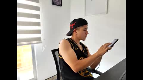 juanda9811 online show from October 22, 7:38 pm