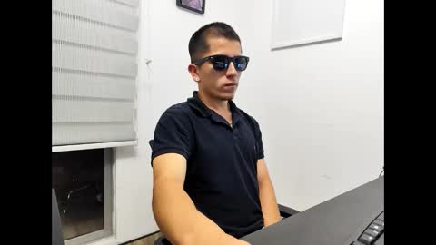 juanda9811 online show from October 23, 11:19 pm