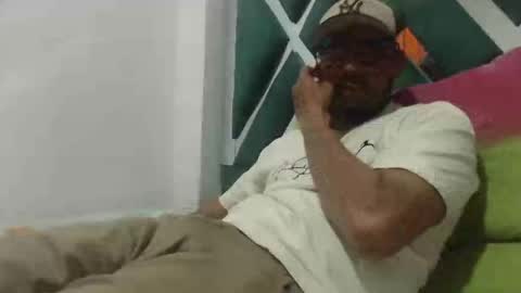 juanfe_style online show from September 30, 11:52 pm