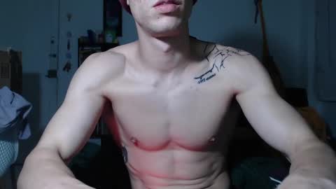Snapshot of juanisimo_ chatting on March 8, 1:59 am JUANISIMO  online show from March 8, 1:59 am