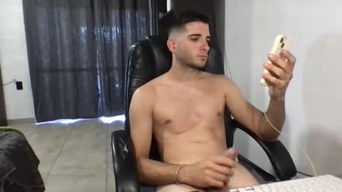 juanmamestre94 online show from February 22, 1:23 pm