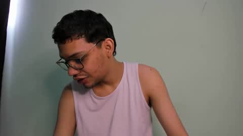 juansuarez204 online show from February 22, 4:37 pm