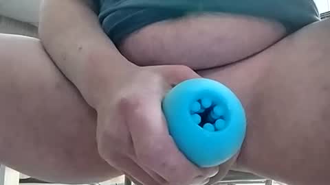 juicyweiner online show from February 4, 8:56 am