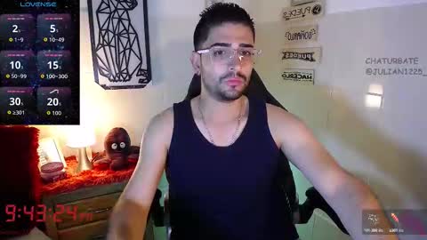 Julian online show from September 25, 2:43 am