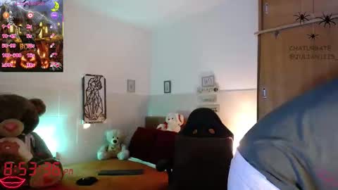 Julian online show from October 17, 1:53 am