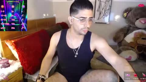 Julian online show from March 5, 12:38 am