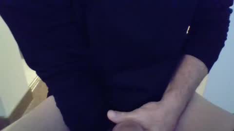 Snapshot of julian6446 chatting on January 5, 3:45 pm julian6446 online show from January 5, 3:45 pm