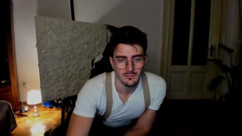 JulianDylan online show from December 6, 4:25 am