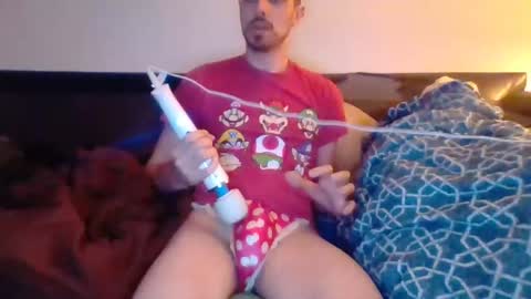 Snapshot of julianjj2001 chatting on February 4, 12:51 am julianjj2001 online show from February 4, 12:51 am