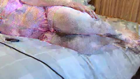 Snapshot of juliecd1955 chatting on September 11, 1:43 pm brian online show from September 11, 1:43 pm