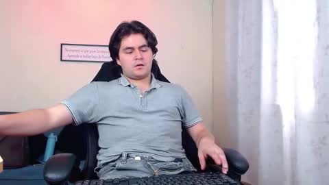 juniior_333 online show from November 28, 4:31 pm