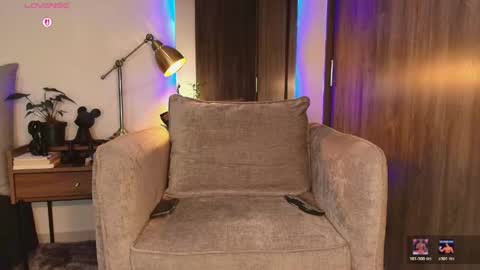 junniormontaner online show from May 26, 6:37 pm