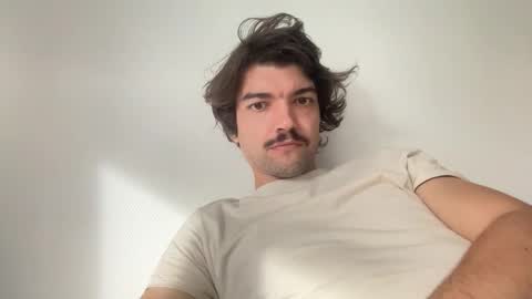 just_a_guy_with_a_big_cock online show from November 13, 10:31 am