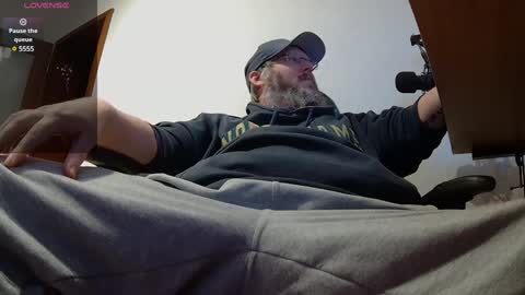 Just Flo ---  online show from December 6, 8:51 pm