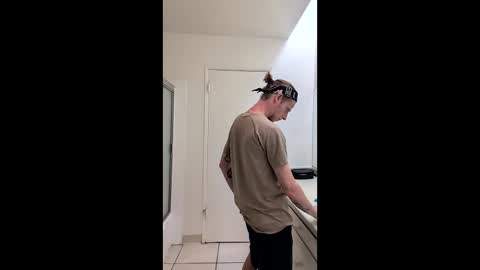 justhavingfun111 online show from January 5, 8:12 pm