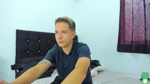 justin_biker online show from March 9, 2:44 pm