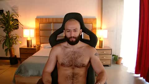 Justin online show from March 28, 3:01 pm