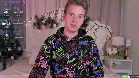 Arthur online show from December 20, 8:54 am