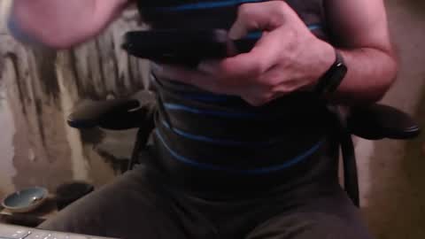 justinmoore1987 online show from January 8, 1:31 pm